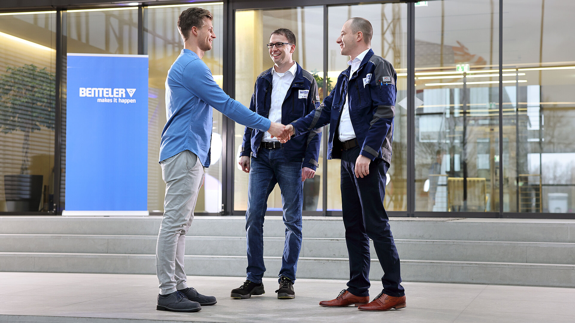 High flexibility due to customized product carriers